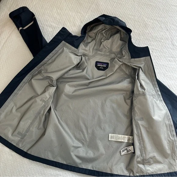 Patagonia Kids' Torrentshell 3L Rain Jacket Medium Navy Blue - Picture 7 of 7